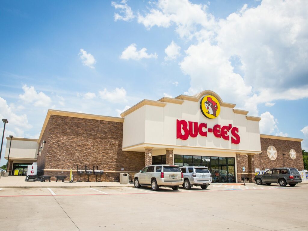 Tennessee Buc-ee's will be the world's biggest convenience store ...