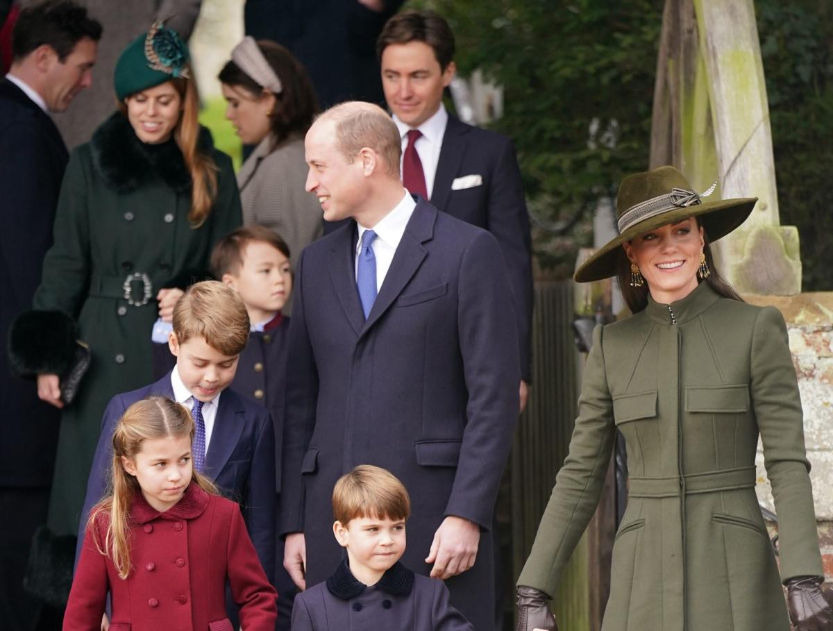 Princess Beatrice's Stepson Joins Royal Family for Christmas at ...
